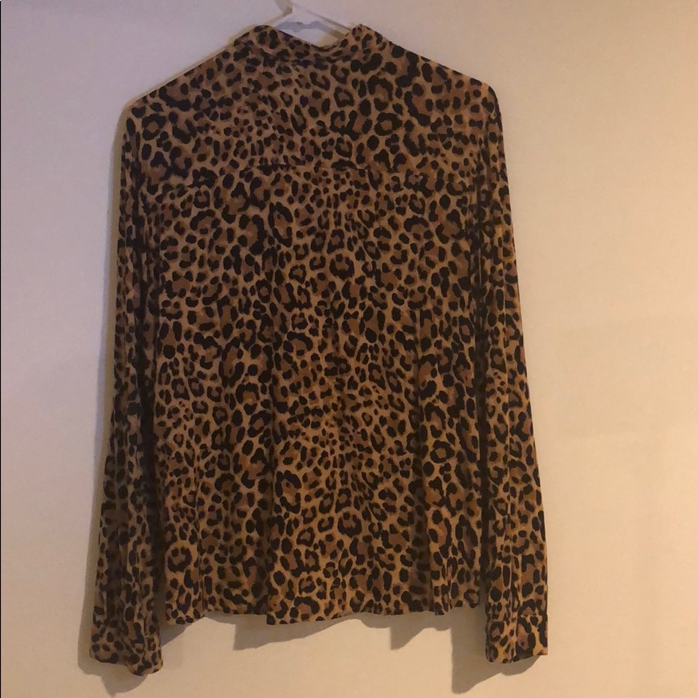 Leopard button down - Picture 5 of 5